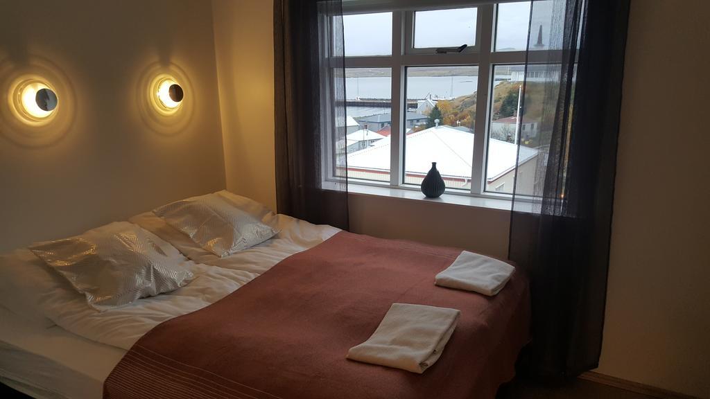 Finna Hotel Хоульмавик Экстерьер фото